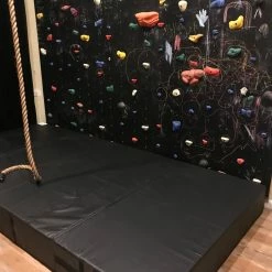 AK Athletic Equipment 6' X 12' X 12" Folding Landing Mat 6 AK Athletic Equipment 6' X 12' X 12" Folding Landing Mat -AK Athletic Equipment shop 20223 3 5 scaled