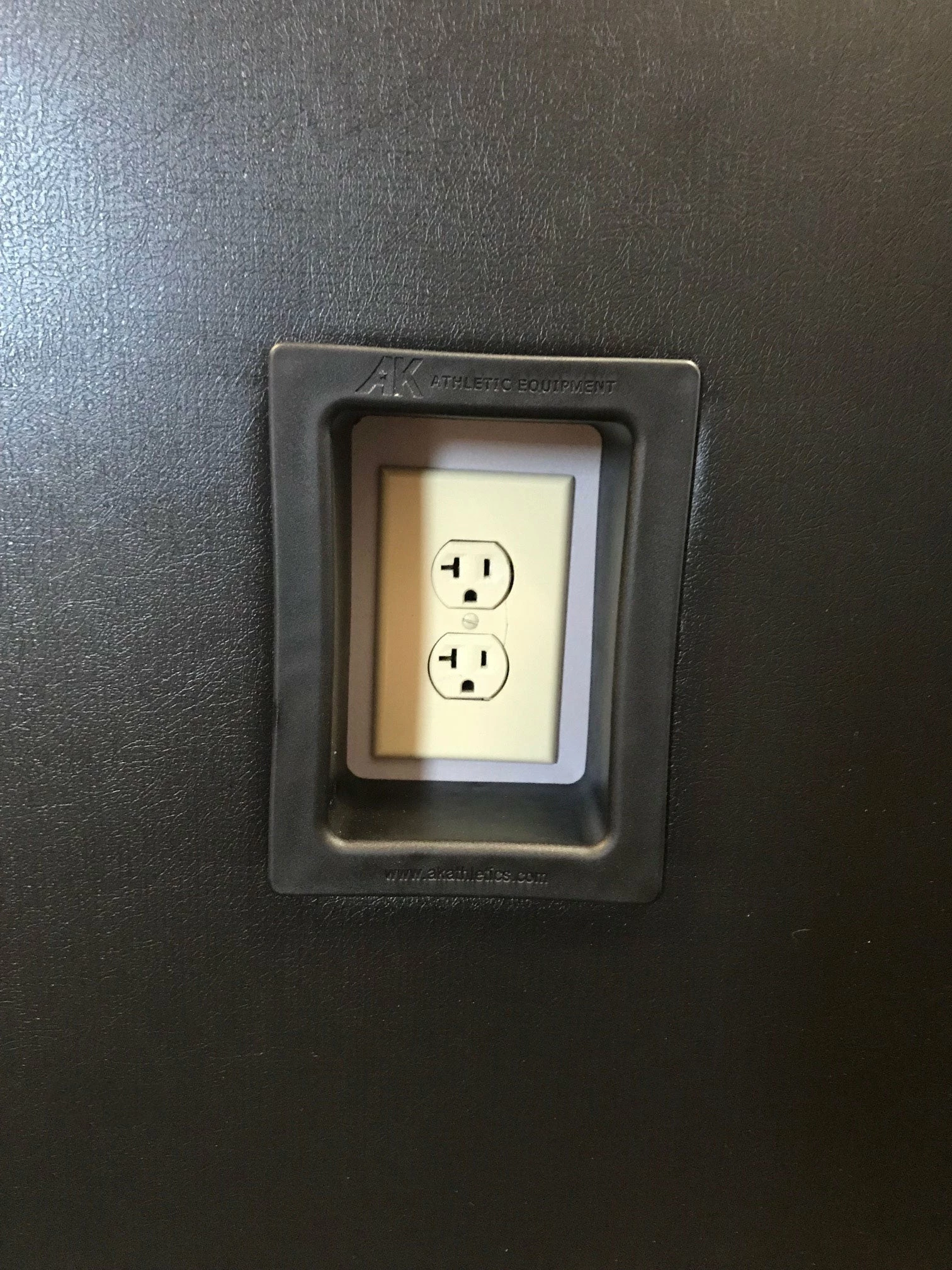 AK Athletic Equipment Gymnasium Wall Padding Cut Out Insert 4" X 6" 2 AK Athletic Equipment Gymnasium Wall Padding Cut Out Insert 4" X 6" - Image 2